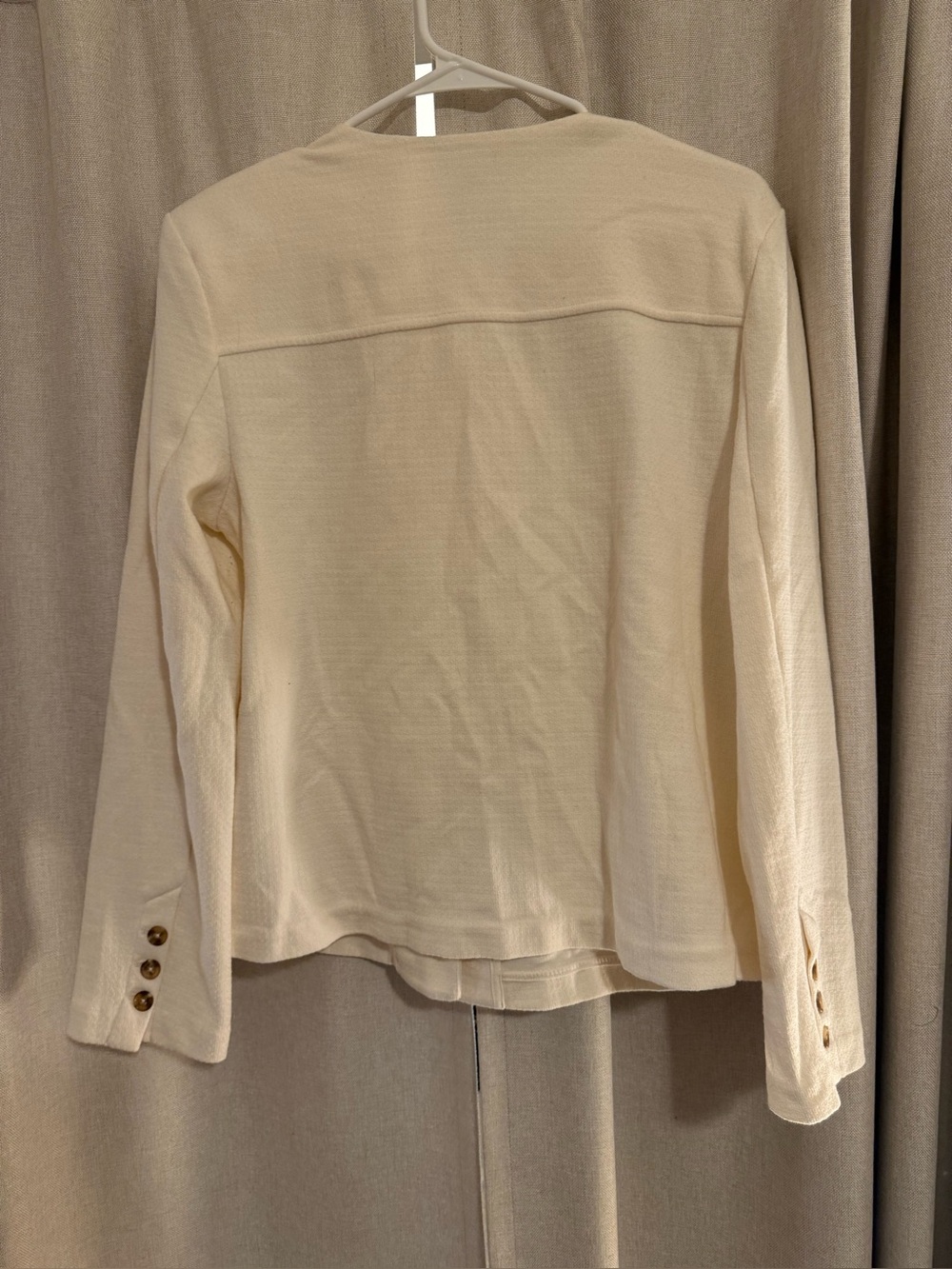 Banana Republic Factory Cream Button-Front Knit Jacket M - Picture 3 of 4